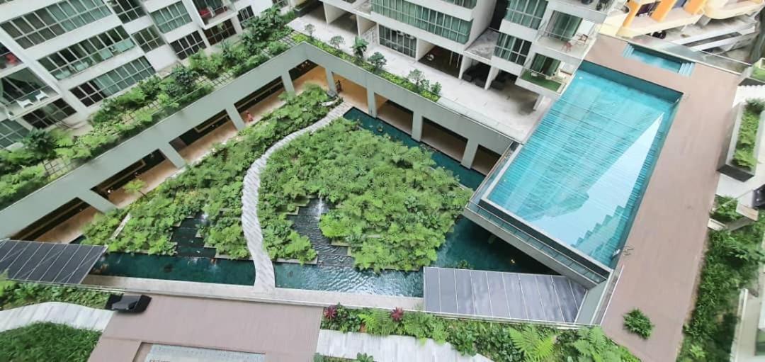 Regalia Suites With Infinity Pool Klcc By Staycation Homes Kuala Lumpur Dış mekan fotoğraf
